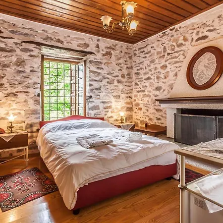 Ξενοδοχείο Archontiko Montana 4*