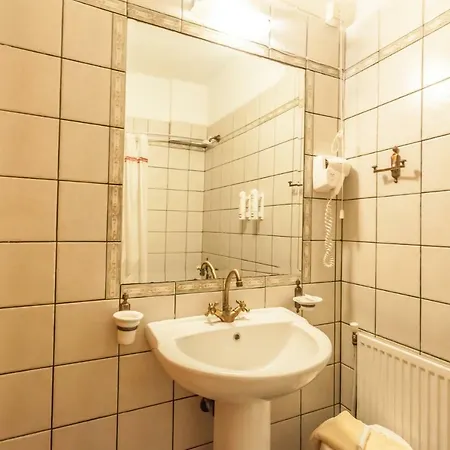 Hotel Archontiko Montana Vizitsa