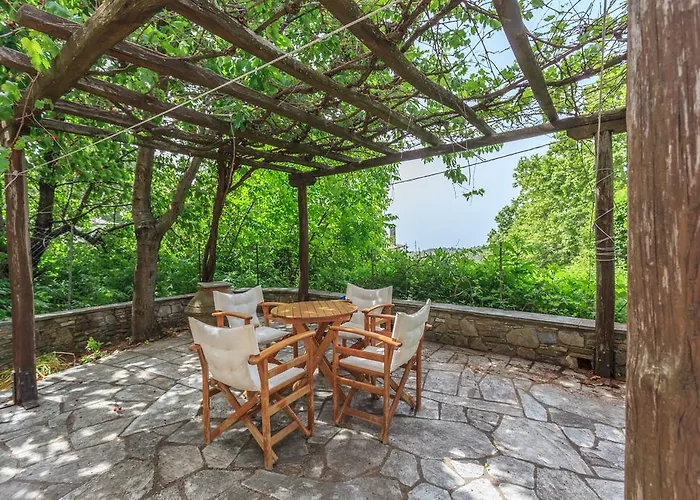 Archontiko Montana 4*