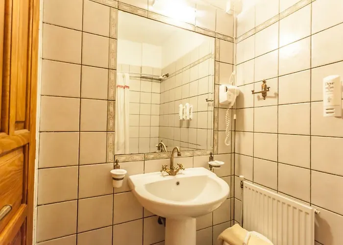 Hotel Archontiko Montana Vizitsa