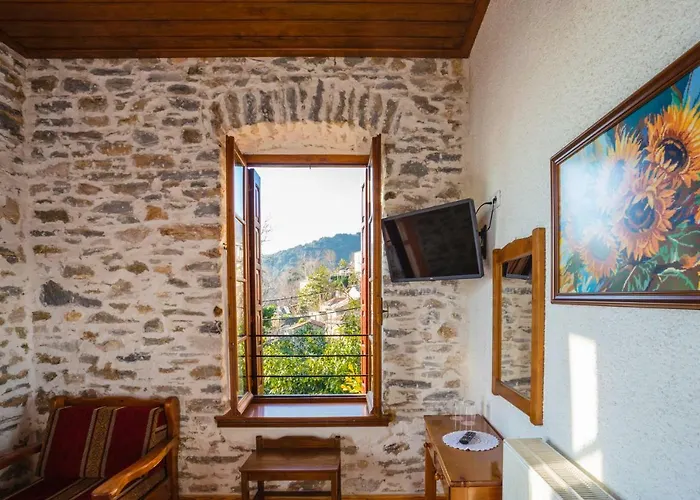 Hotel Archontiko Montana Vizitsa